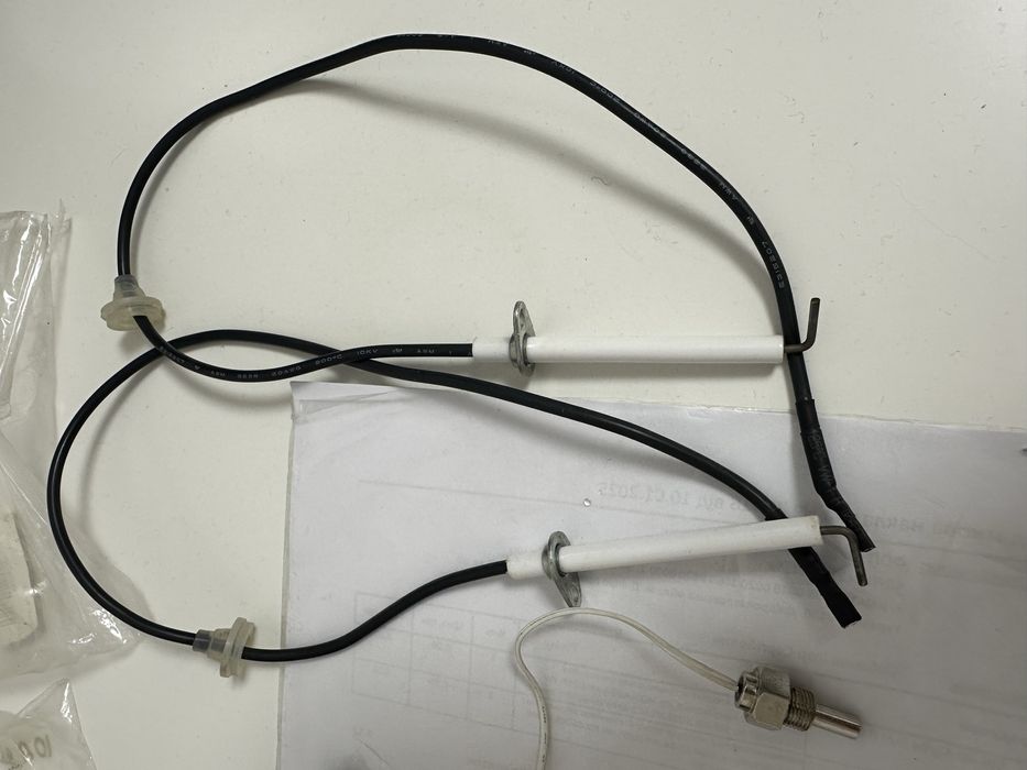 Запчасти на газовые котлы Rocterm Praga Demrad