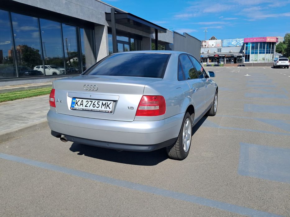Аudi A4b5 . 1.8 бензин!