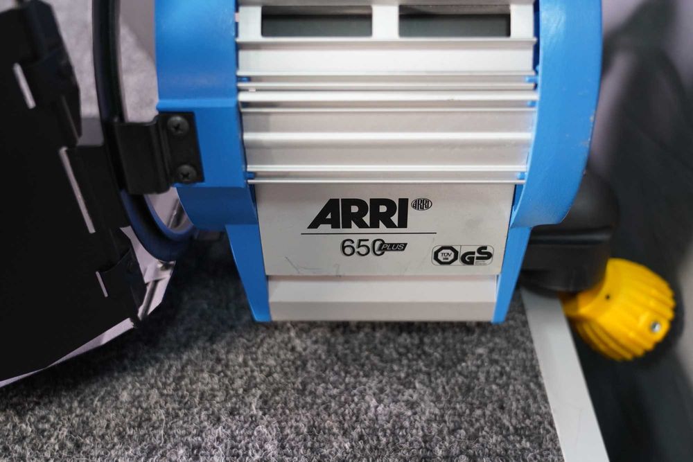 Освітлювальний прилад ARRI 650w 3200K