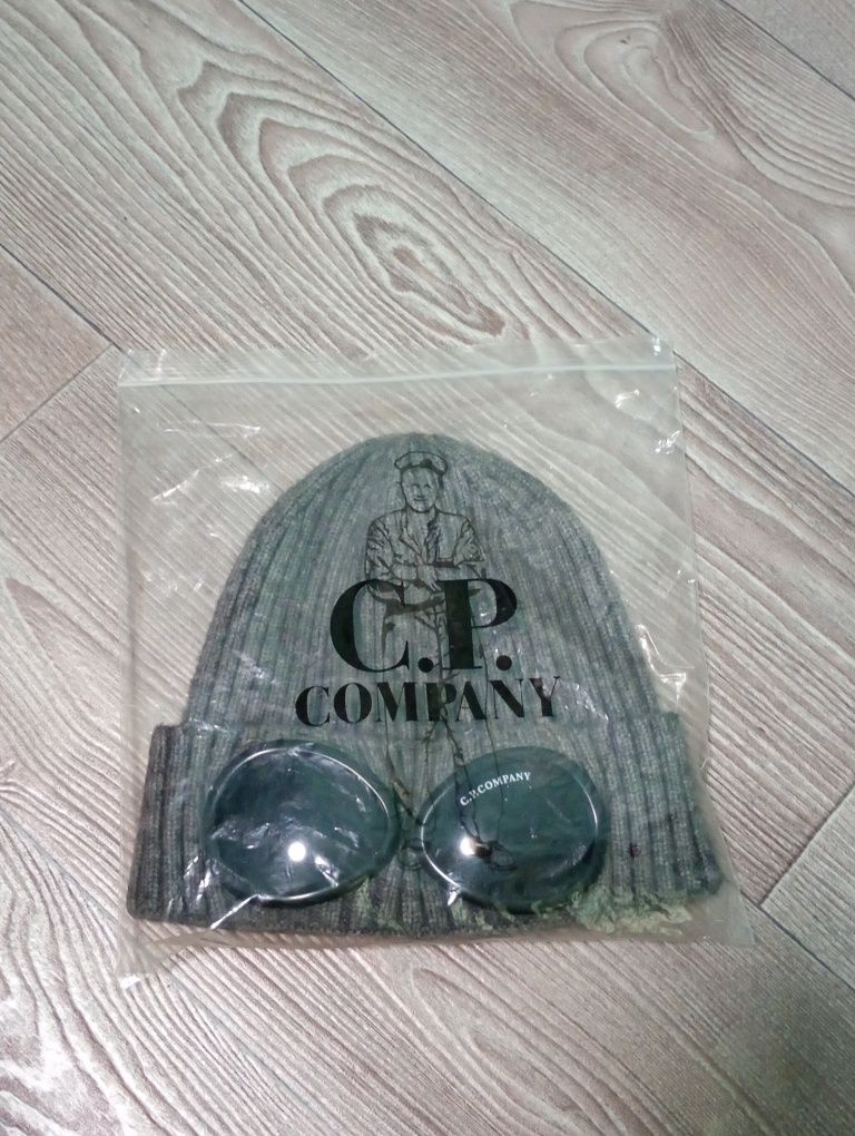 Шапка C.P Company. сп компані