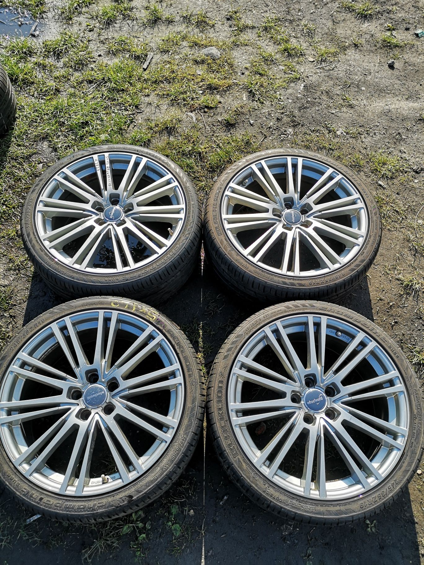 Komplet kół letnich 5x112 19x8,5j et45 Audi VW Skoda itp