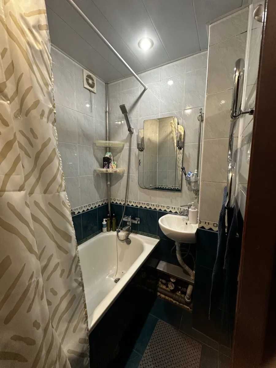 Продаж 3-кмн квартири, АТК (213-140-160)