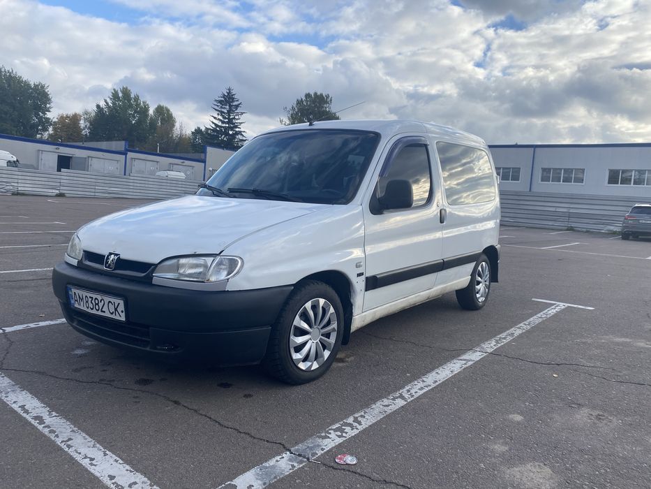 Продам пежо партнер