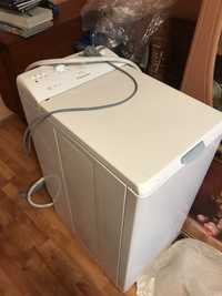Робоча Стиральна пральна машина вертикальна Electrolux