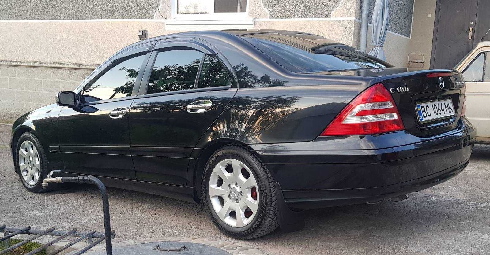 Mercedes-Benz C-Class 2006