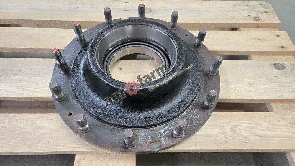 Piasta przedniego mostu, Fendt  936, 939, 927