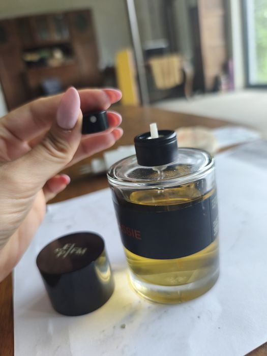 Frederic Malle Une fleur de Cassie starszy rocznik