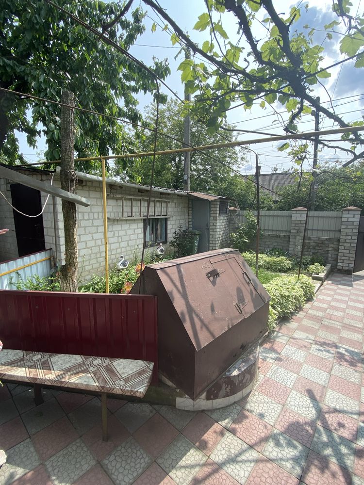 Продам двохповерхову частину будинку на Польовий