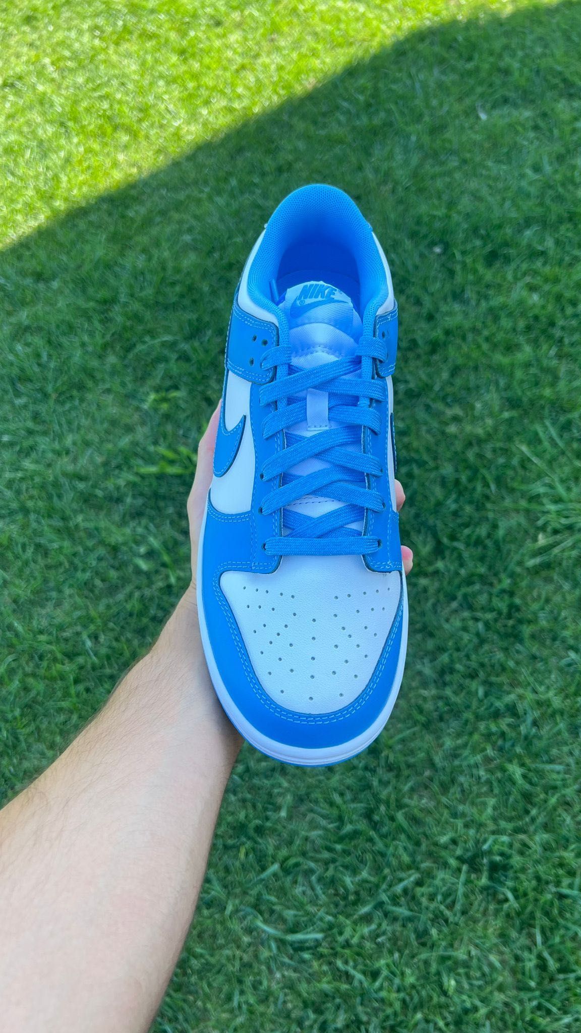 Nike dunk low university blue