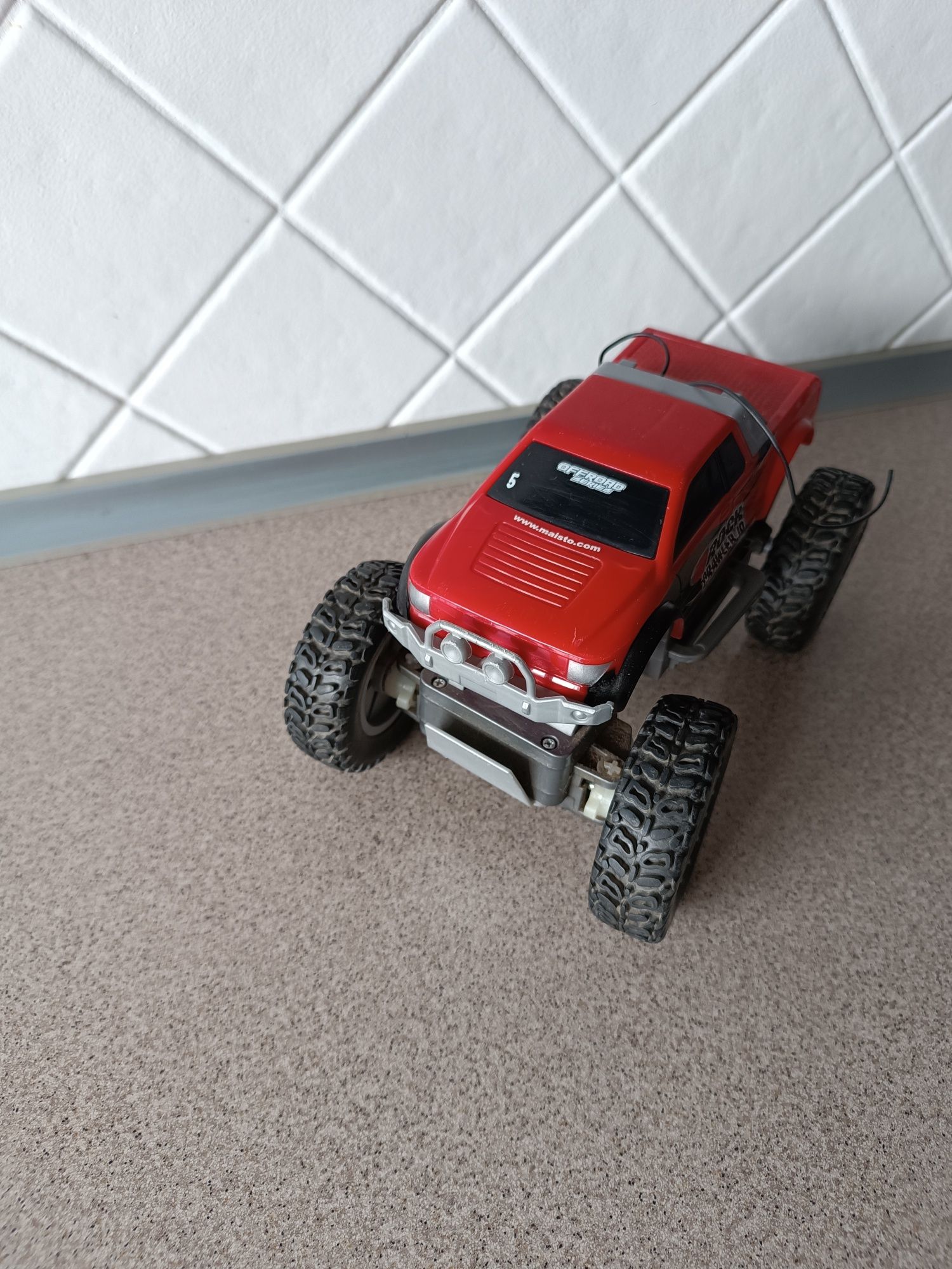 Samochód zdalnie sterowany ROCK CRAWLER JR, czerwony