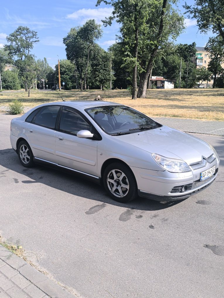Продам автомобіль