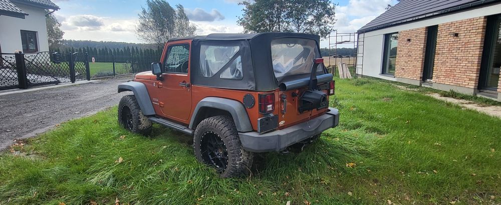Jeep Wrangler 3.8 Sport