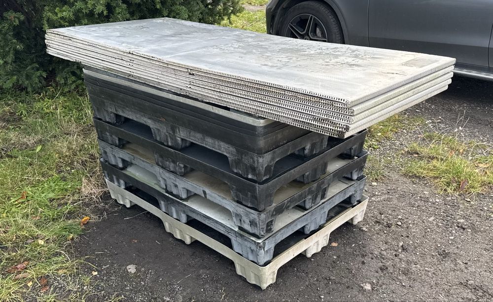 Skrzyniopaleta plastikowa box skrzynia