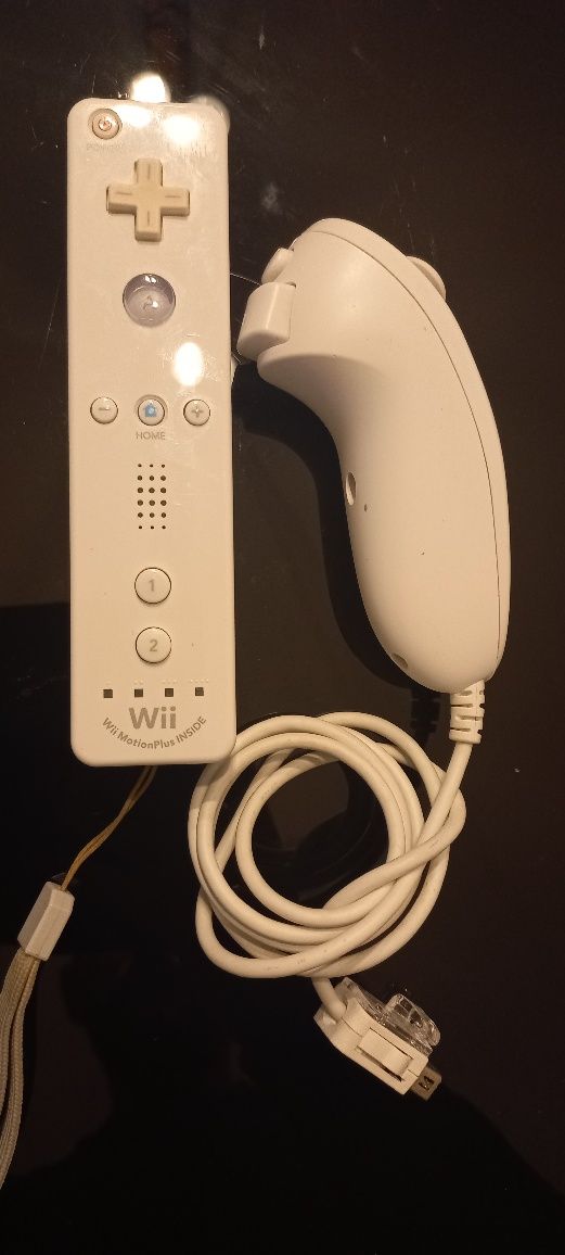 Avariados - Comando oficial Nintendo + nunchuc