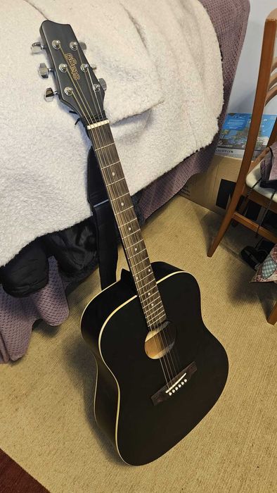 Guitarra Acústica Stagg Preta (praticamente nova)