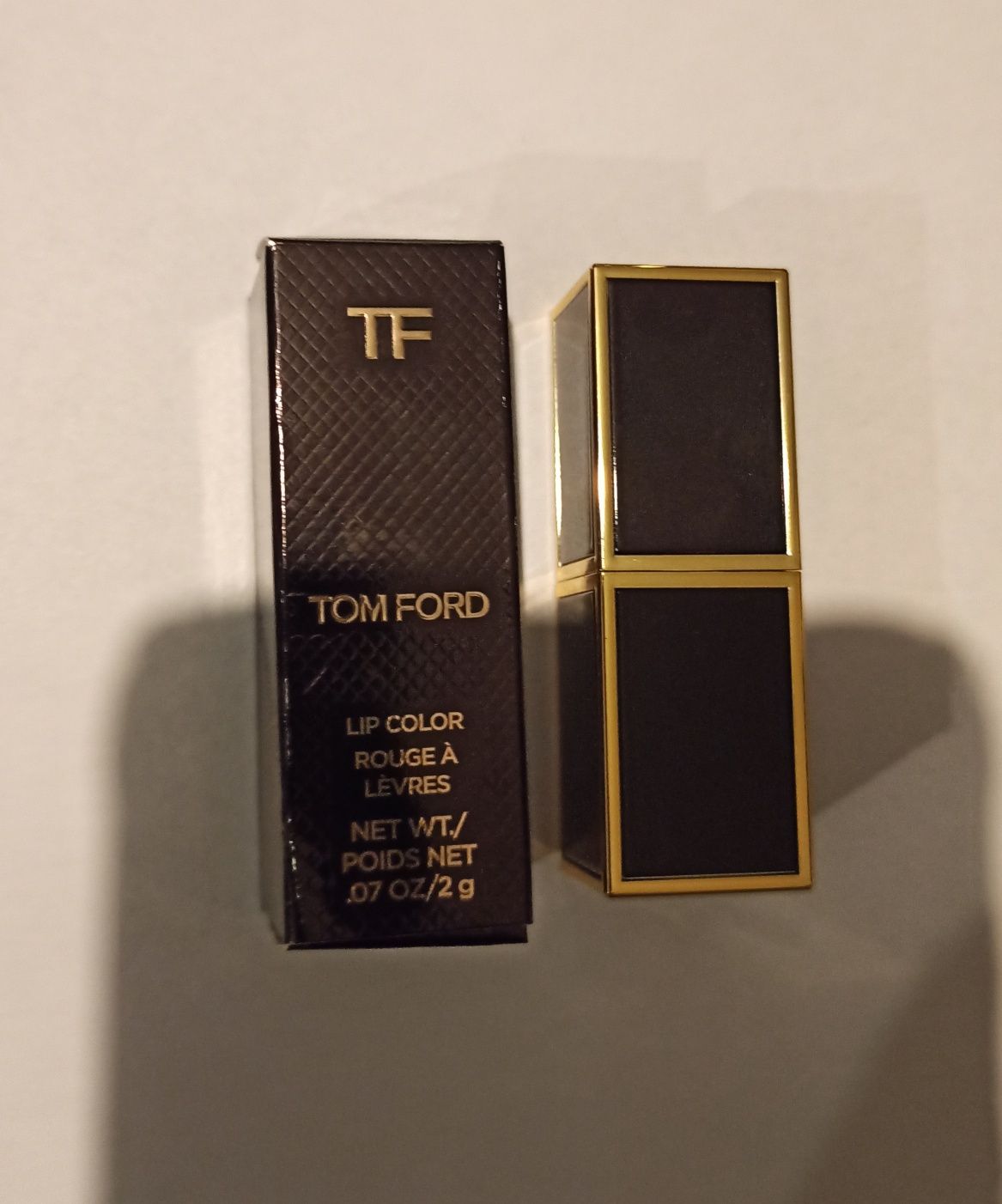 Tom Ford Lip Color 2A Taylor pomadka 2g red