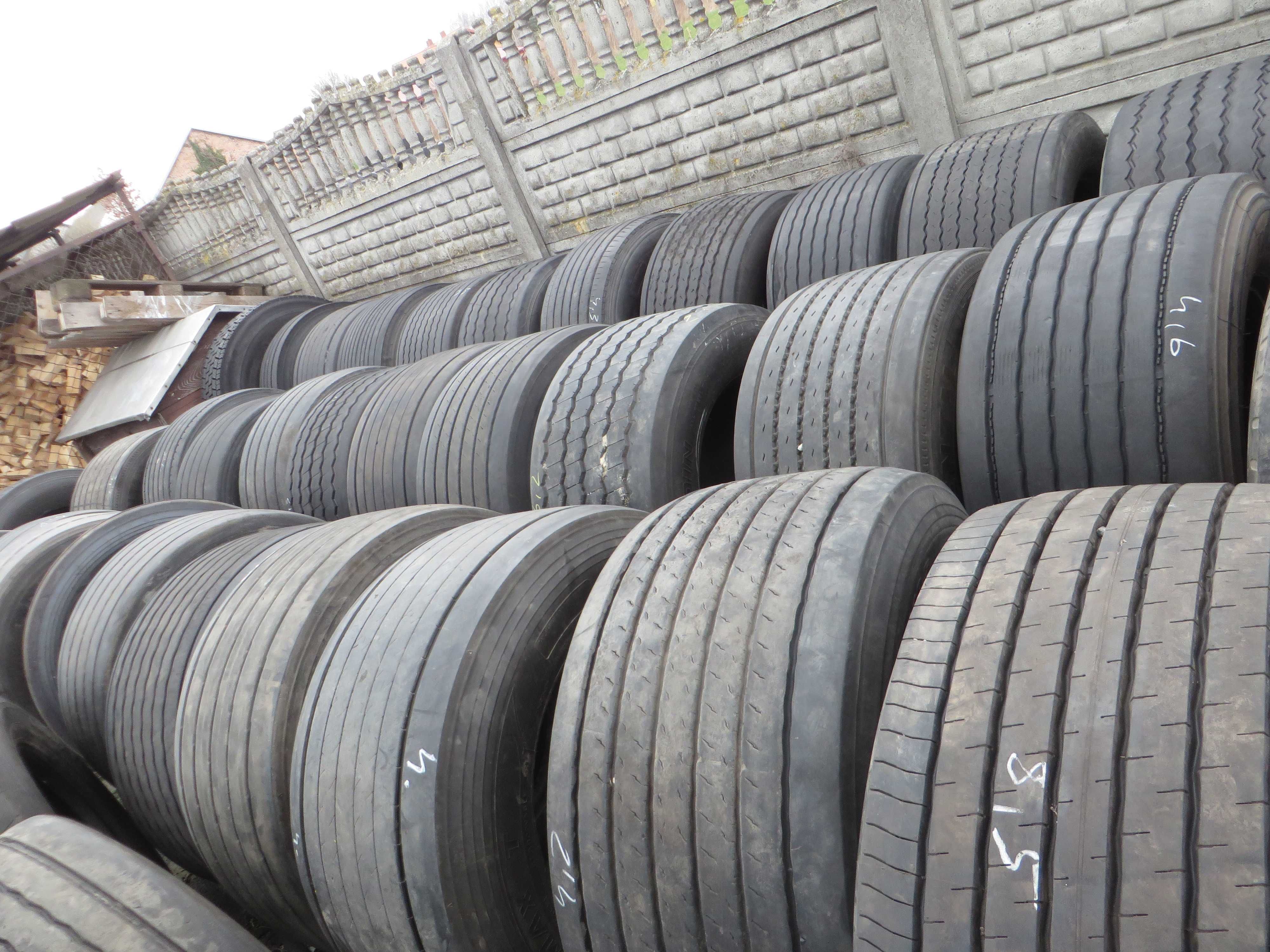 opona 435/50r19,5 Dynamo