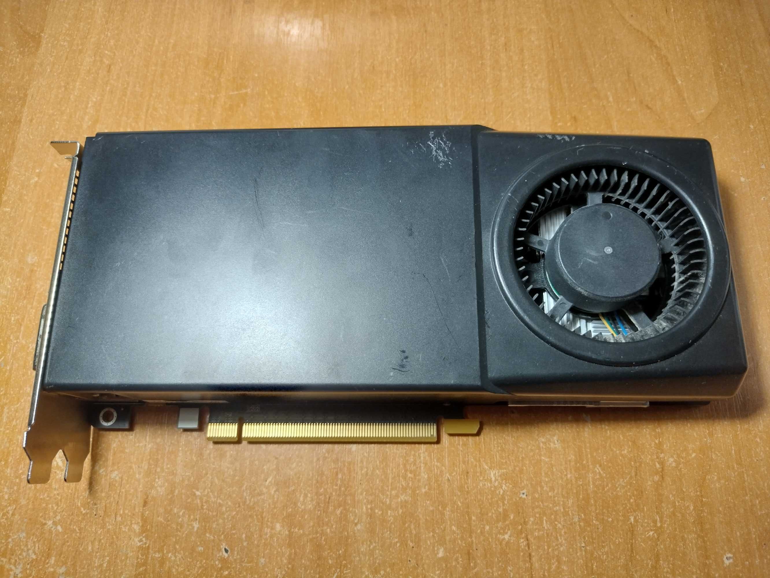 Видеокарта ZOTAC GeForce GTX 570 (1280 МБ /GDDR5/320bit)