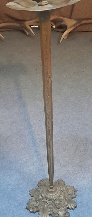 Cinzeiro de pé antigo, com 78cm