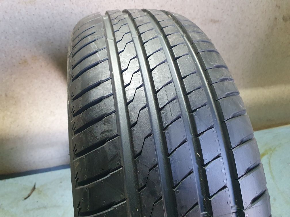 Firestone Roadhawk 205/55R16