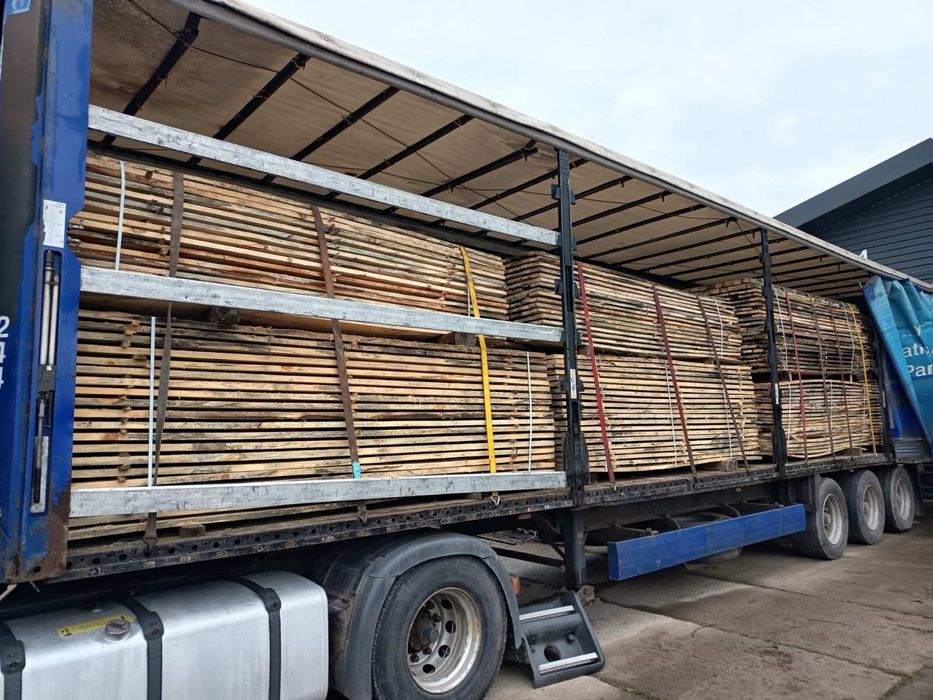 Продам дошку  20 - 30 довжина 3 метра