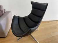 Cadeira design Merrick Lane custou 750€