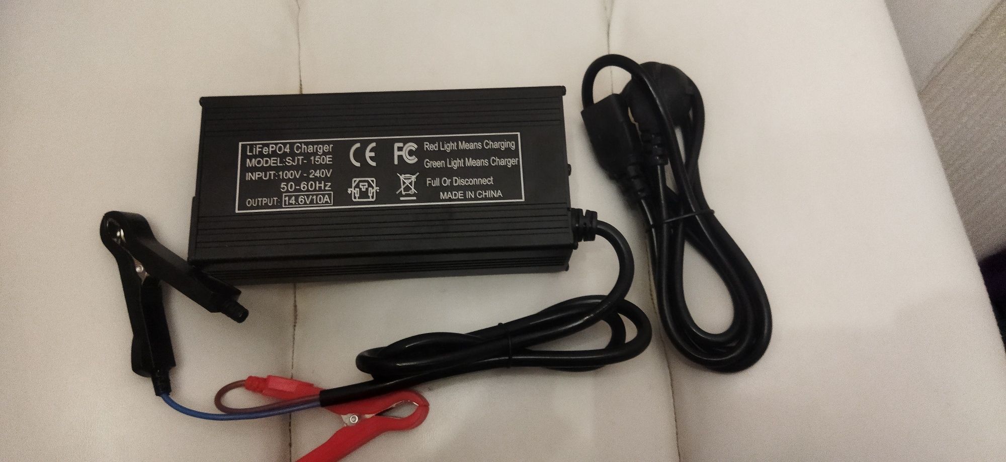 Life PO4 Charger 14.6V10A зарядка литий-железо-фосфатный аккумуляторов