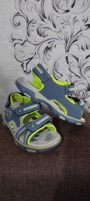 Дитячі босоніжки