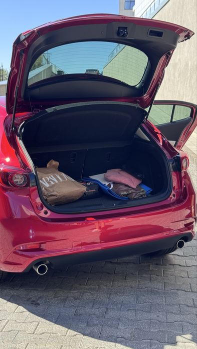 Mazda 3 в ідевльному стані