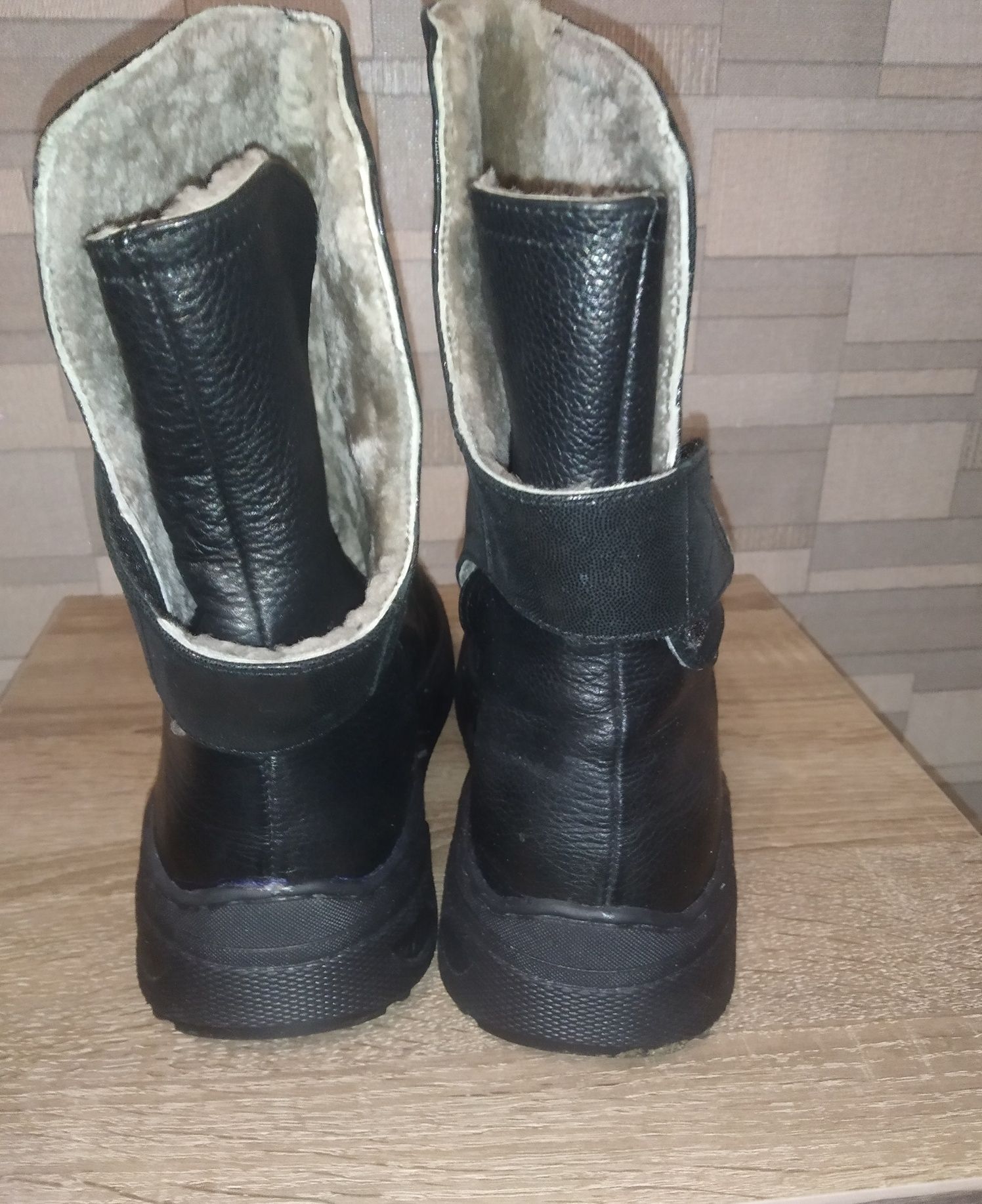Ботинки женские размер 39-40