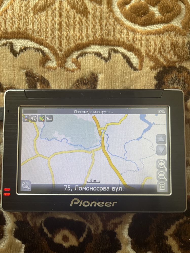 Навигатор GPS с креплением