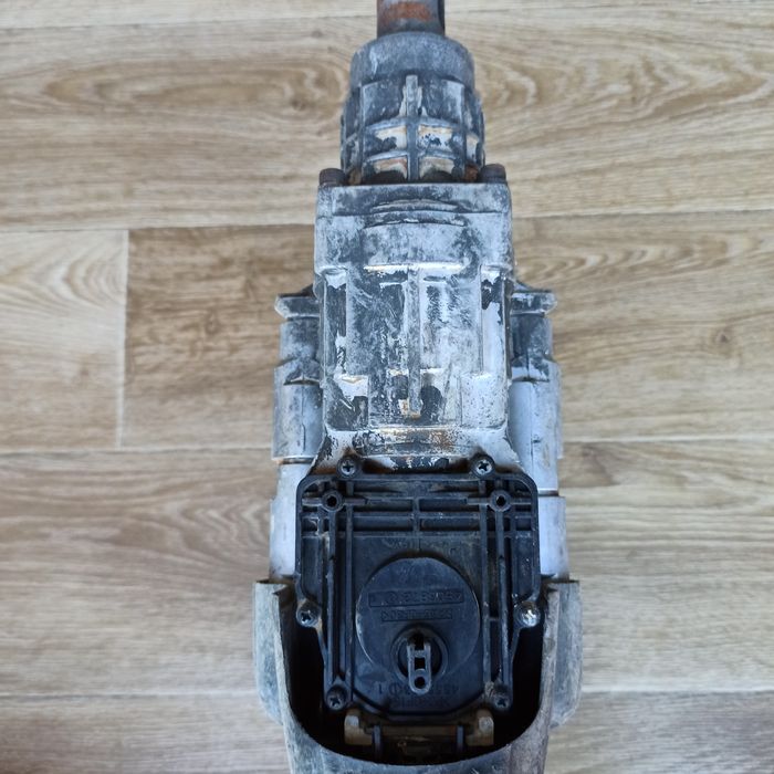 Części do MAKITA HR4511C Młot udarowo obrotowy 1350W na 110V na części