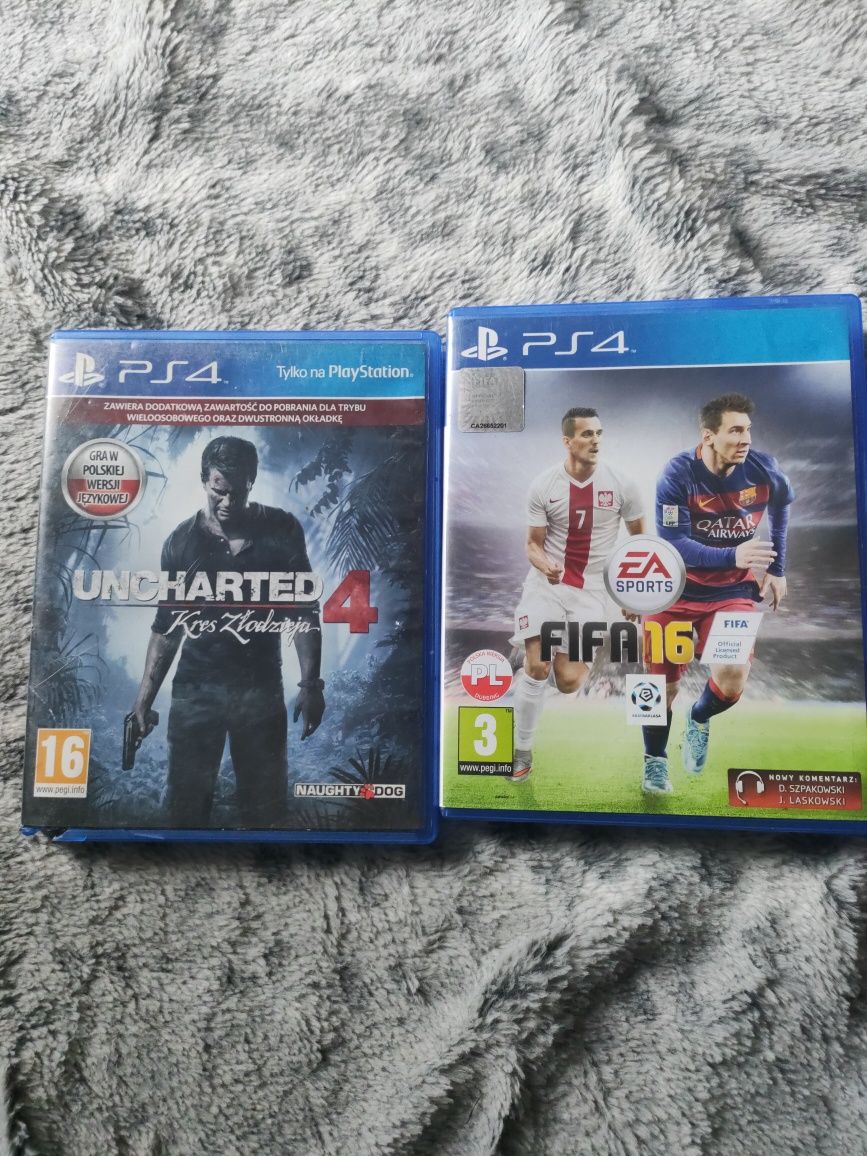 uncharted 4 i fifa 16 na ps4