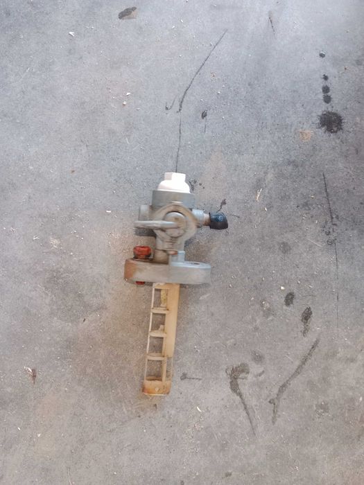 suzuki gn400 gn 400 kranik paliwa paliwowy zawór