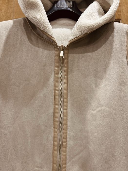 Дублёнка с капюшоном, Zara. 48-50