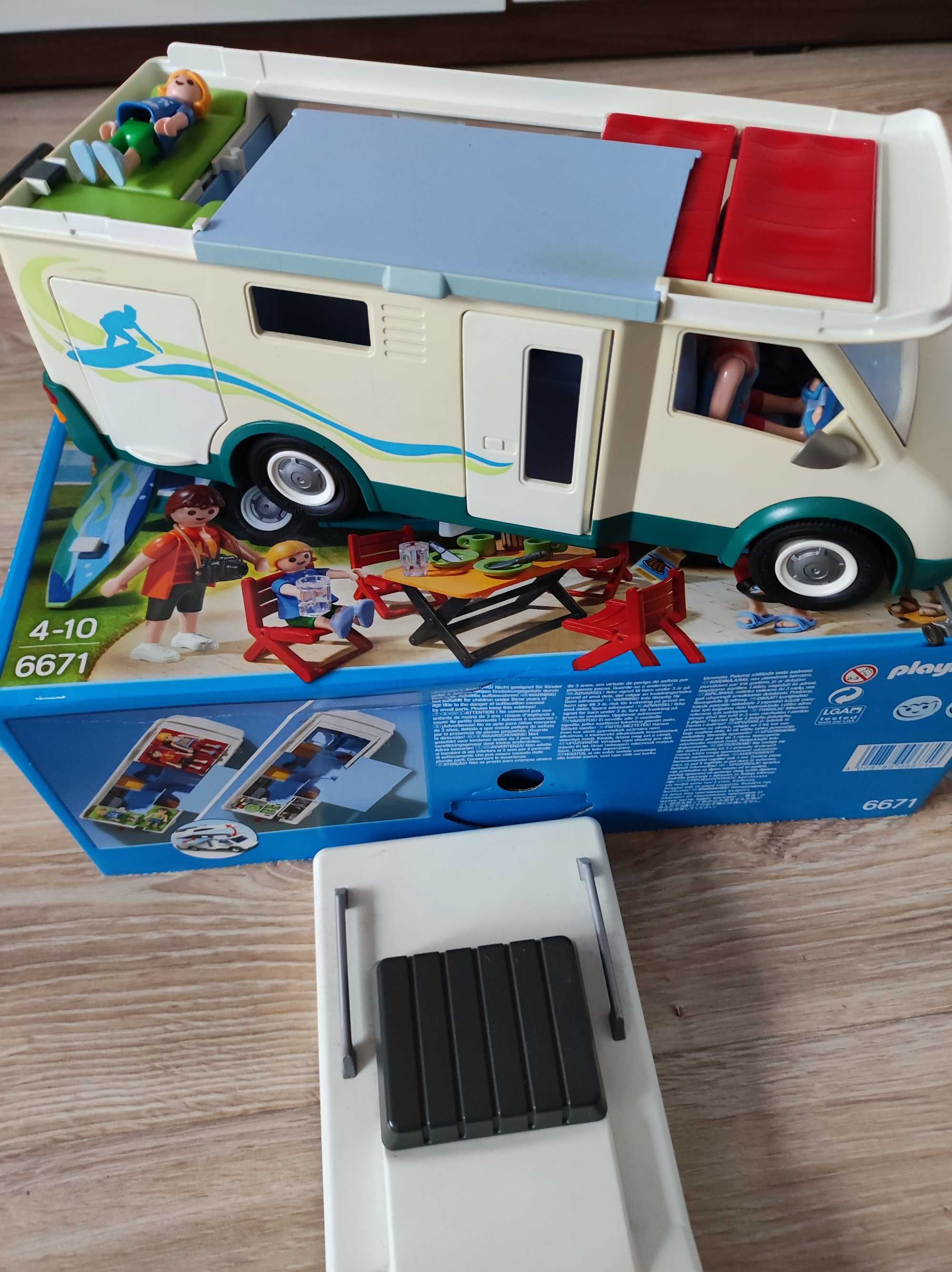 Playmobil City Life 6671 Rodzinne auto kempingowe