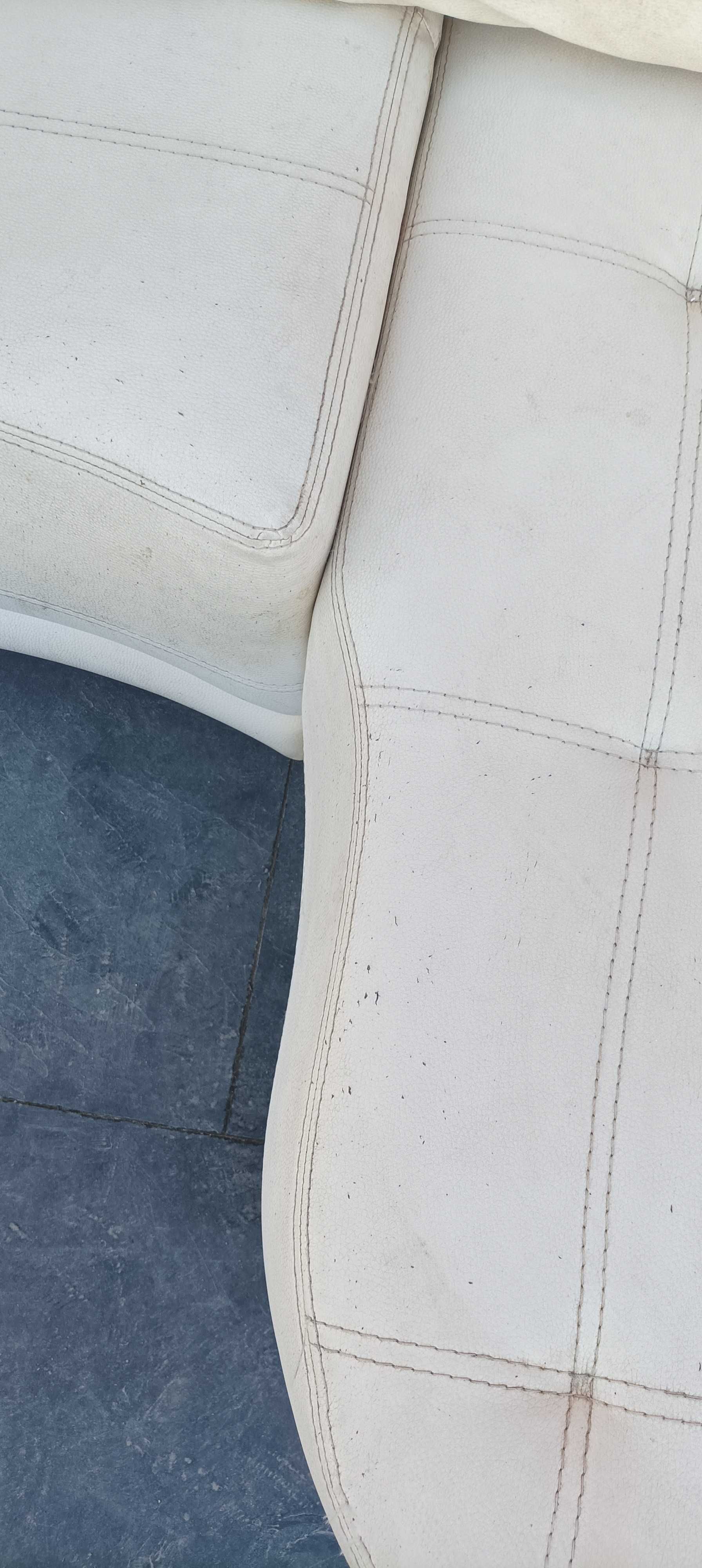 Sofá branco chaise longue 2,55m
