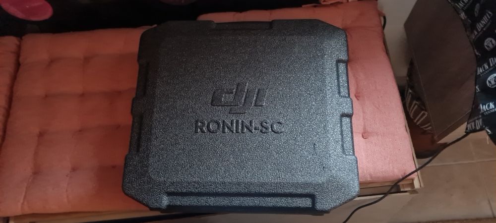 Canon 200d + 2 lentes + gimbal dji