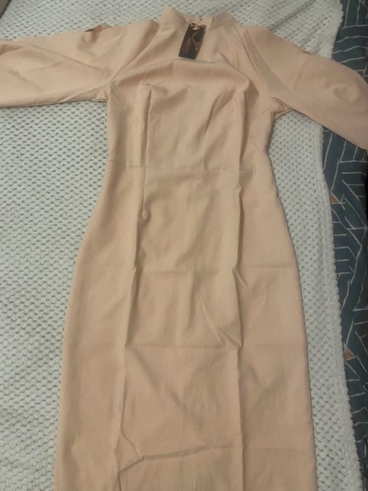 Продам сукню