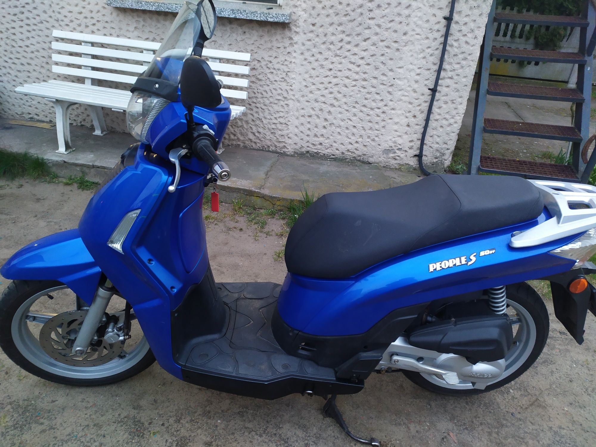 Skuter Motorower 50 2008 rok niebieski