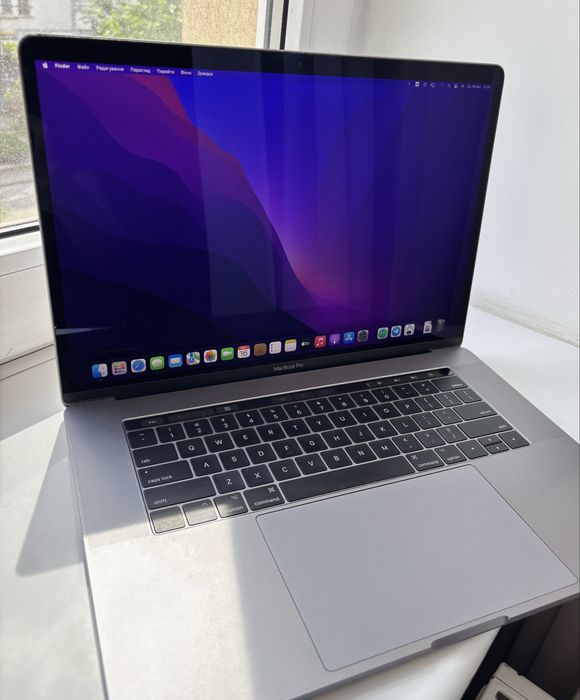 Ноутбук Apple MacBook Pro (15 дюйм., 2016)