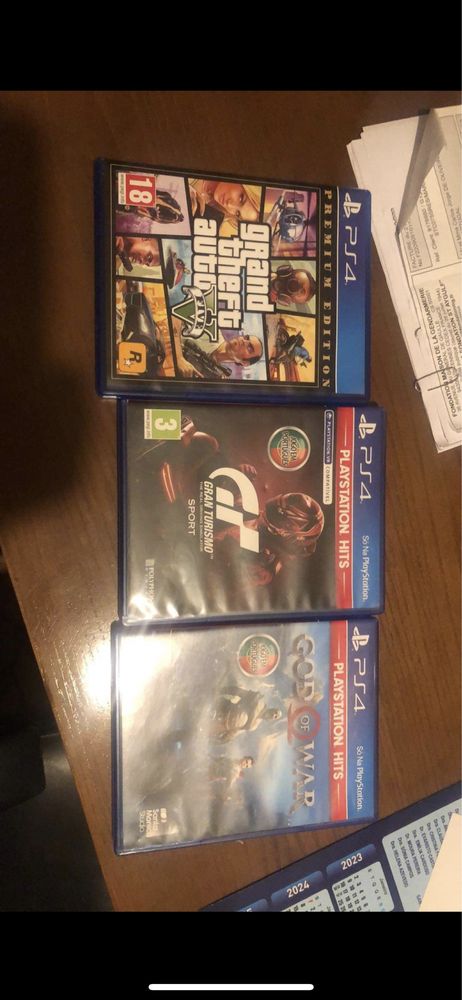 Ps4 nova e jogos