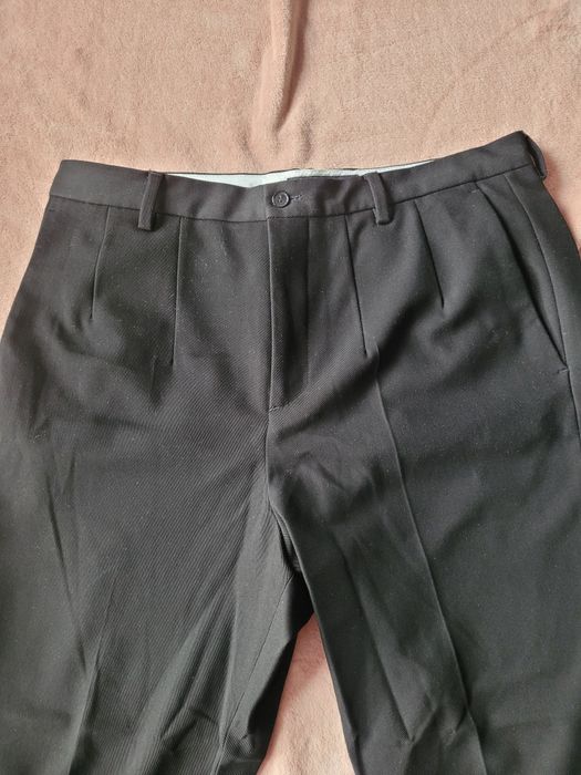 Eleganckie spodnie męskie w kant Zara r42