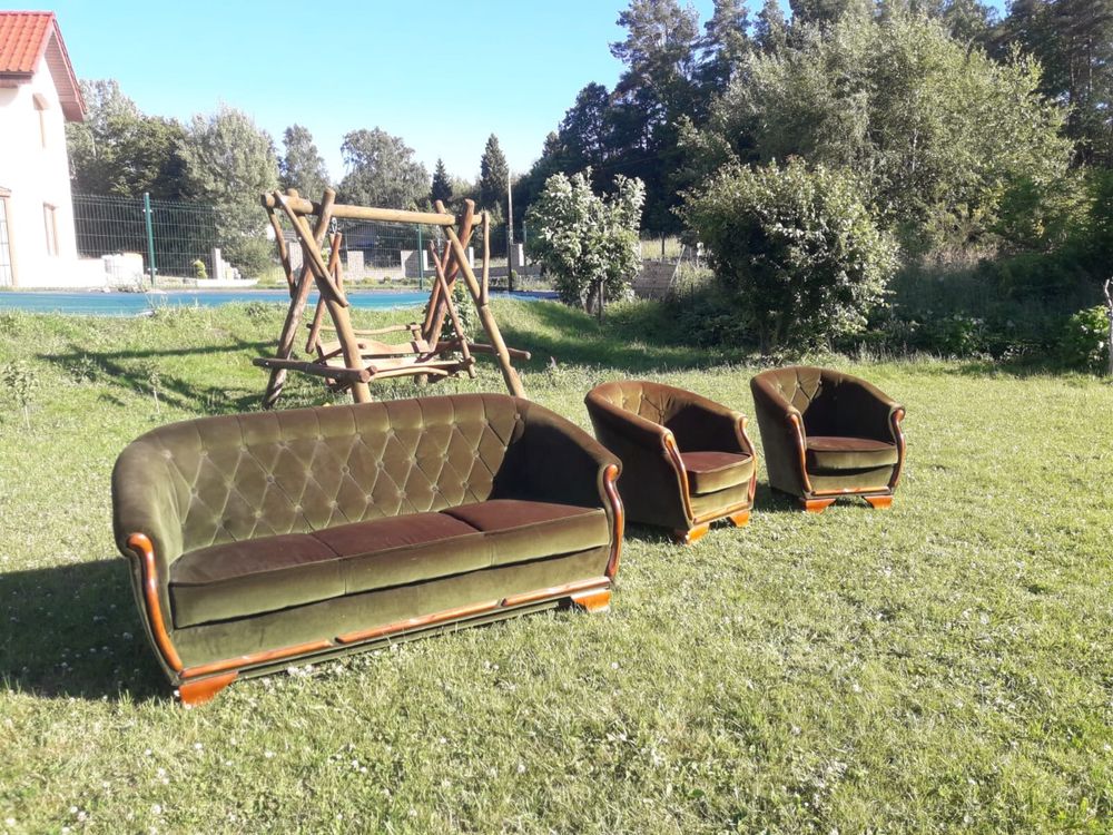 Komplet mebli wypoczynkowych. Sofa + fotele.