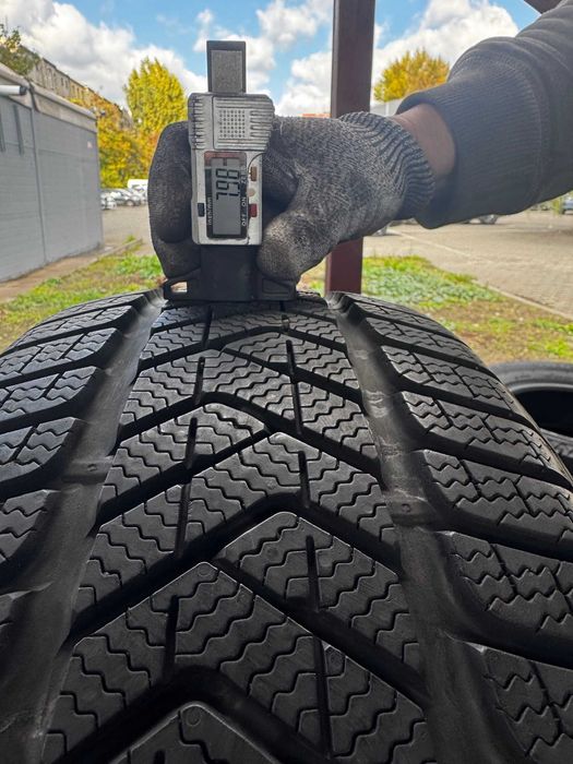 Opony Zima Zimowe 225/45/17 225/45R17 Pirelli Jak Nowe  Wrocław