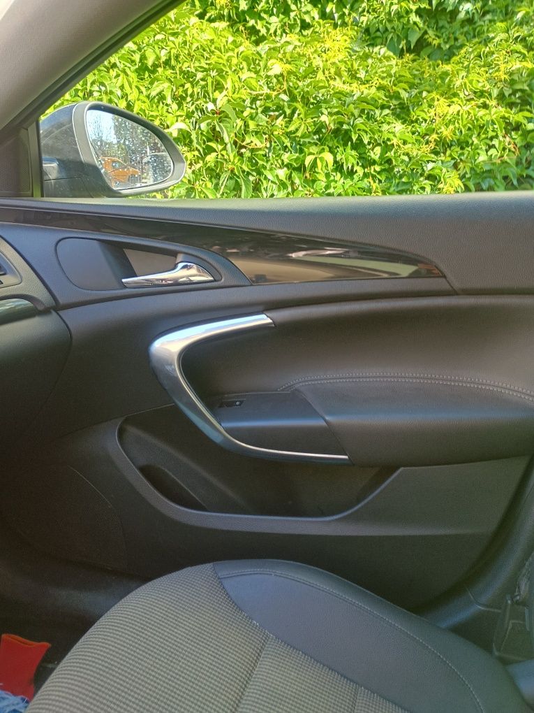 Opel Insignia 2.0 CDTI 160km 2012r na część