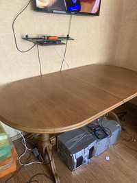 Продам стол  большой раздвижной, деревянный