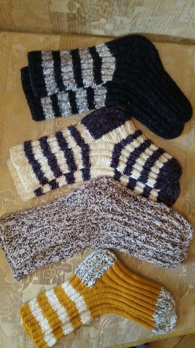Потрібні нитки для в'язання шкарпеток