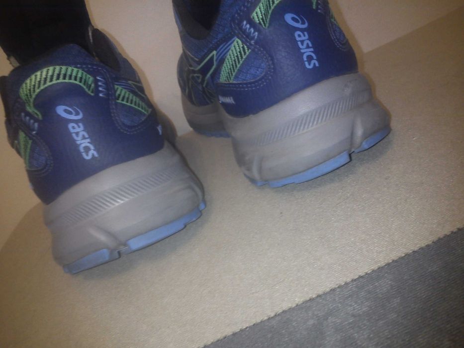 ascis 43/43,5 trail scout 2 jak nowe ze sklepu