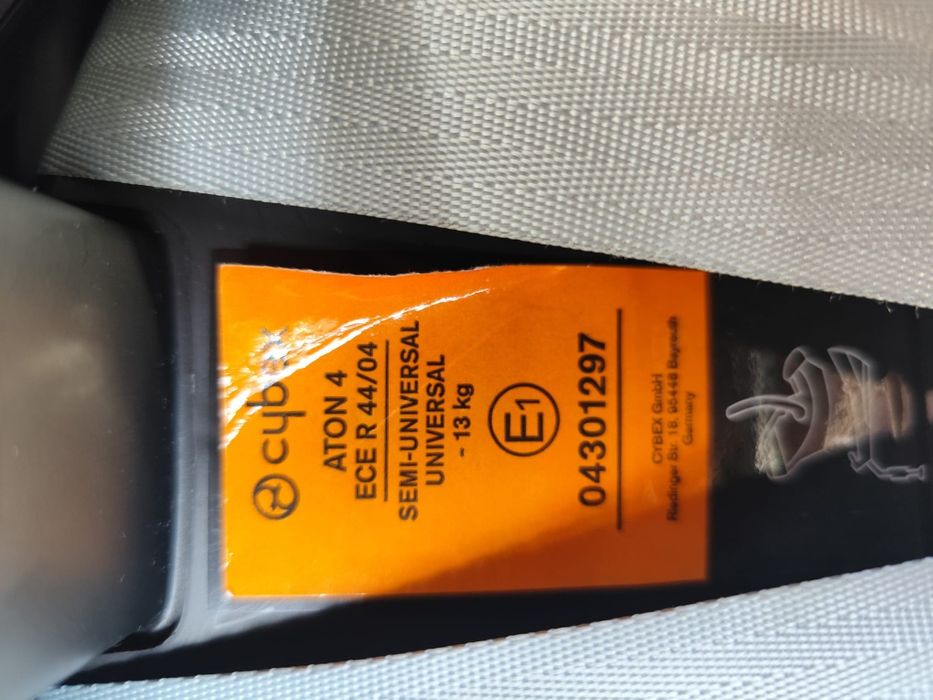 Cybex Atom 4 + baza